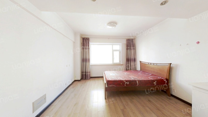 吉达花园二手房实景图