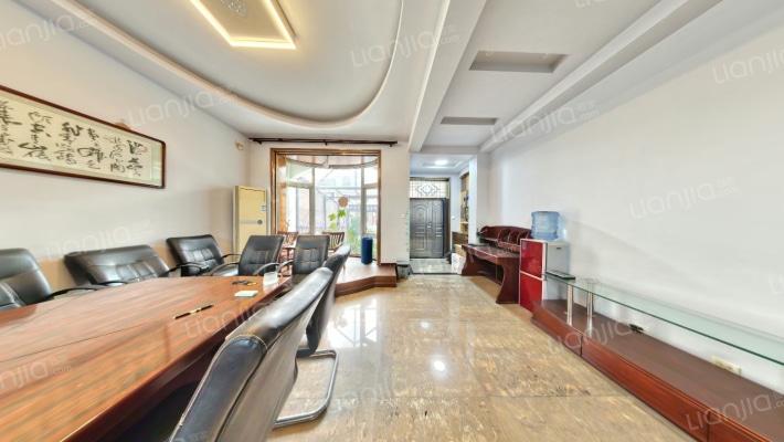 鸿泰花园别墅二手房实景图