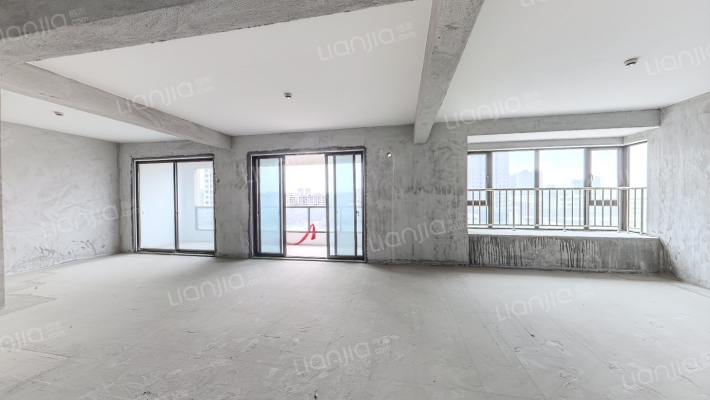 华荣佳苑二手房实景图