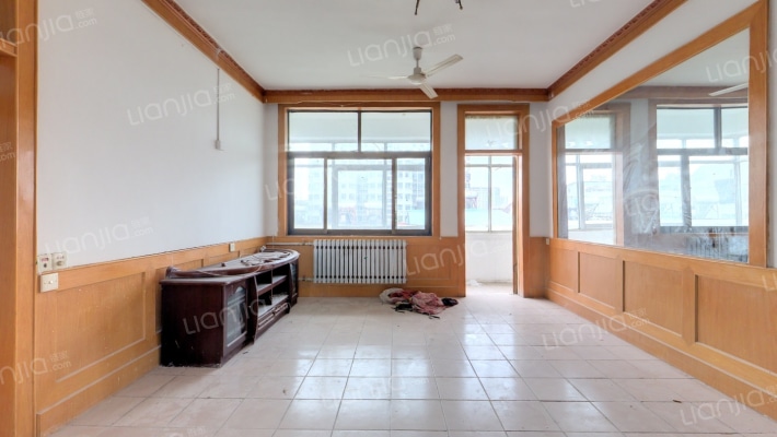 青州市水利局宿舍二手房实景图