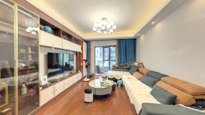 华侨城万科纯水岸二手房实景图