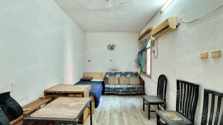 丝茅冲工商银行宿舍二手房实景图