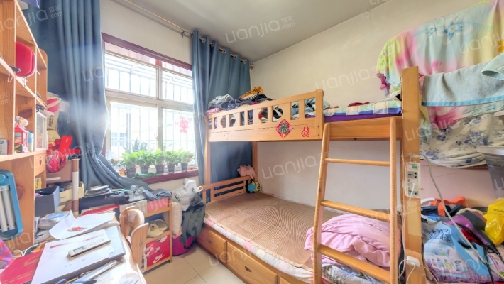 浴新南大街196号院二手房实景图