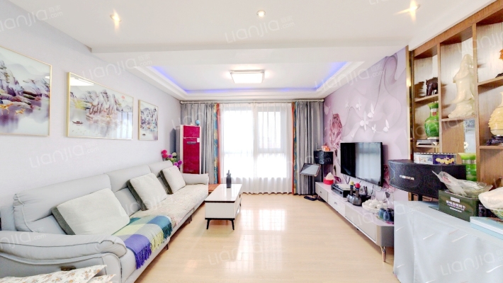 汇翠名邸二手房实景图