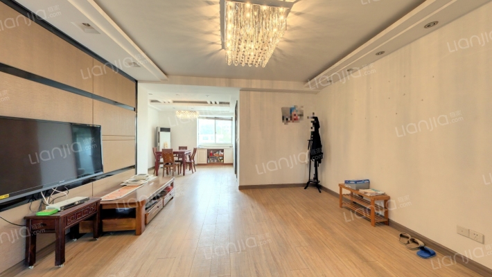 银河集贸市场二手房实景图