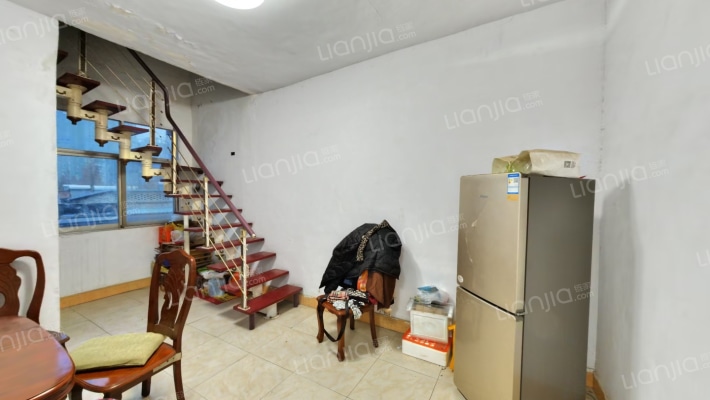 毛纺小区毛呢厂家属院二手房实景图