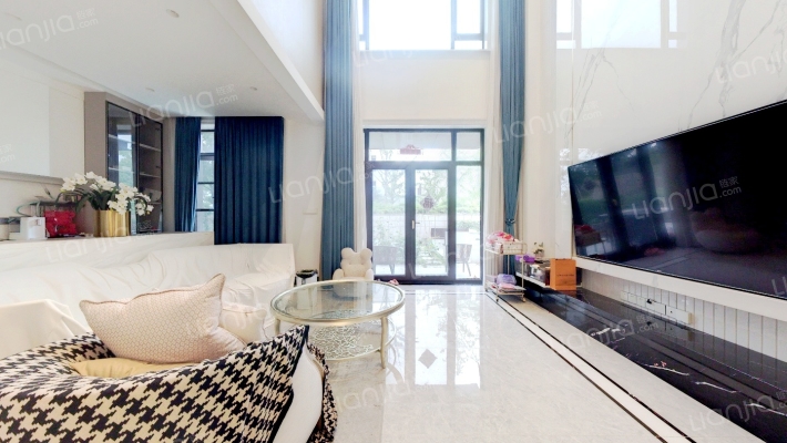 湖适二手房实景图