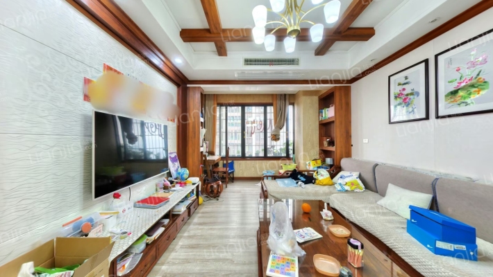 书香华庭二手房实景图