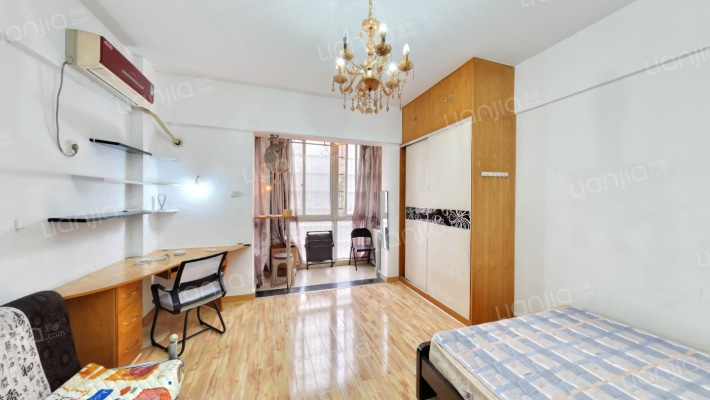 枫华府第二手房实景图