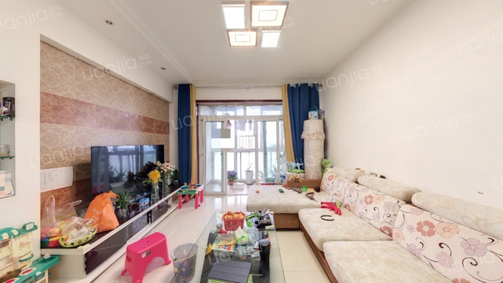 纳帕溪谷二手房实景图