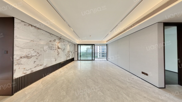 万科瑧府二手房实景图