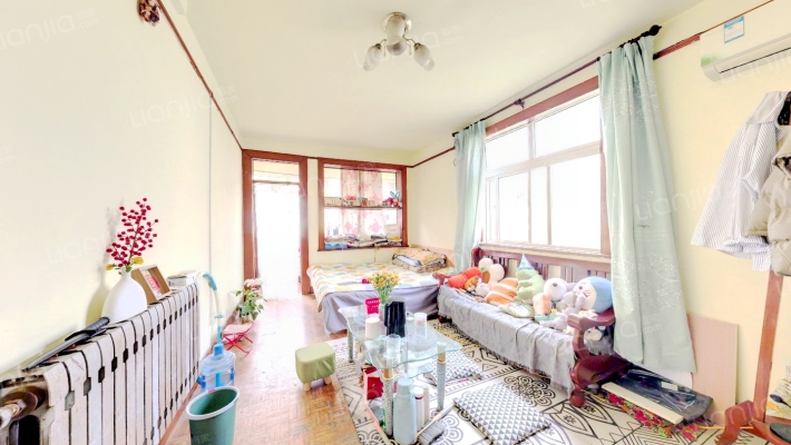 台西纬四路二手房实景图