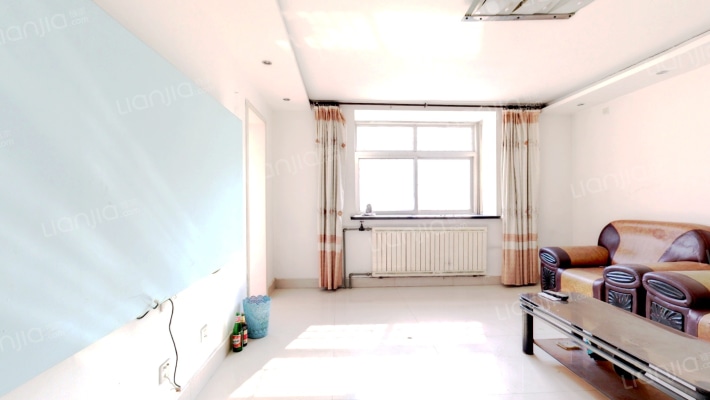 鲁厦花园二手房实景图