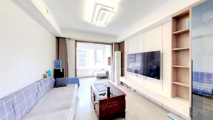 万科北宸之光A1曦园二手房实景图