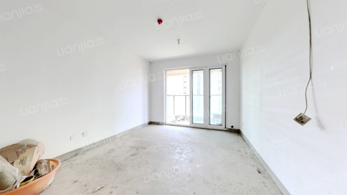 水岸香堤二手房实景图