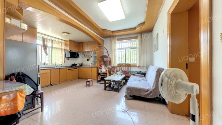 商城小区二手房实景图