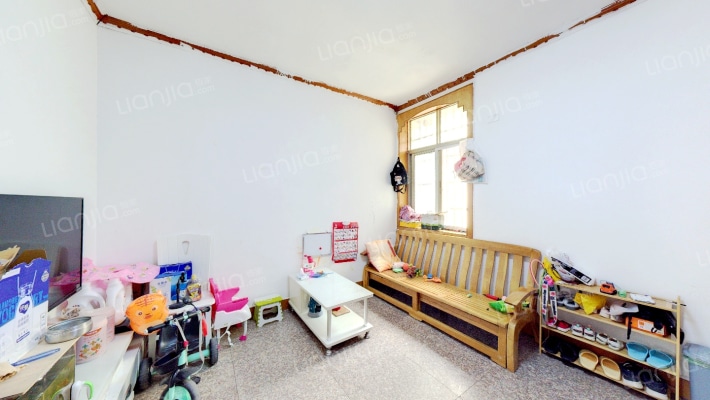 中南宿舍二手房实景图