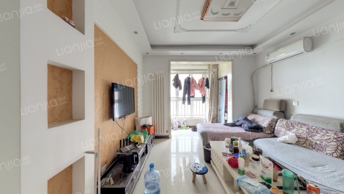 中鼎翡翠晶典二手房实景图