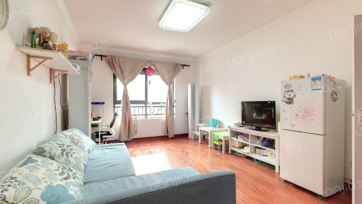 华邦中央花园二手房实景图