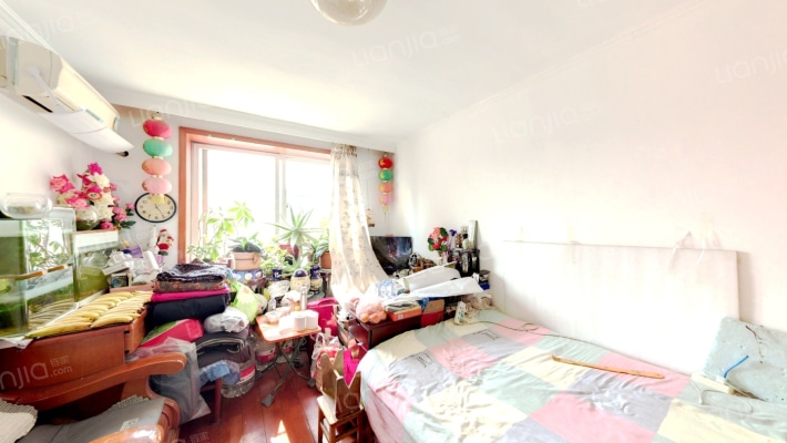 79中广电中心二手房实景图