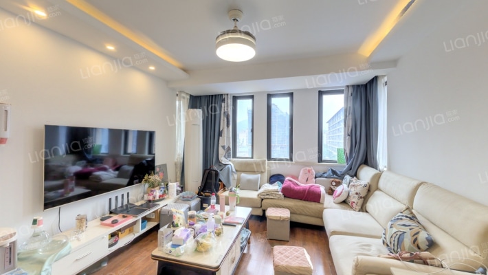 华盛星洲翠谷二手房实景图