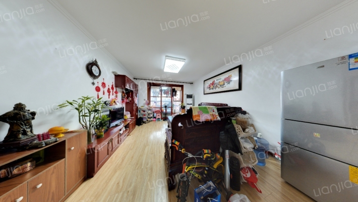 易佳和府二手房实景图