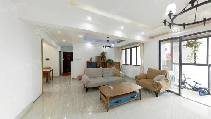 荣和大地二组团二手房实景图