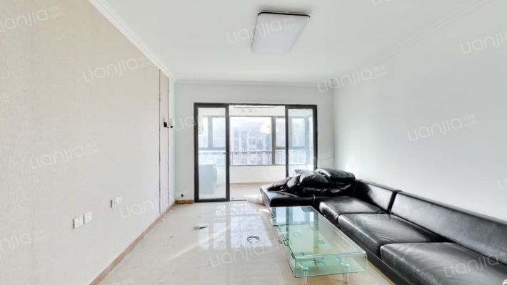 恒大悦珑台二手房实景图