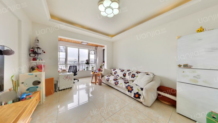 世豪嘉柏二手房实景图