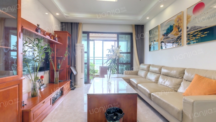 东港华府二手房实景图