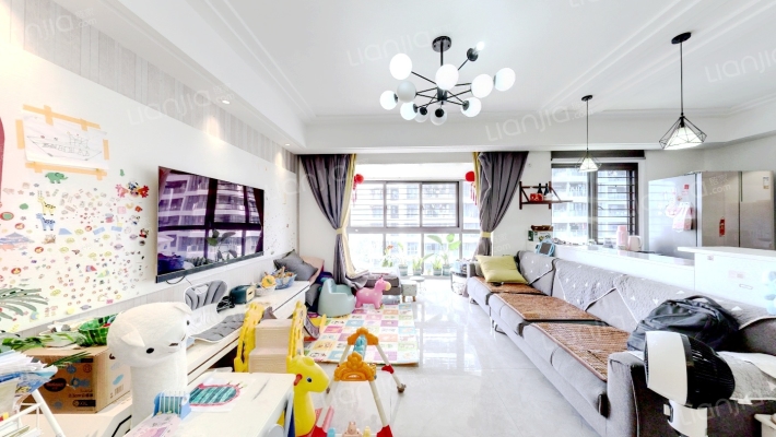 融信后海二手房实景图