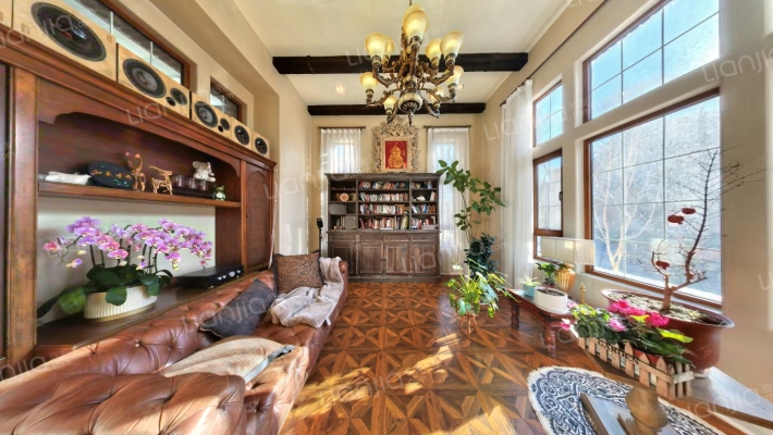 纳帕尔湾二手房实景图