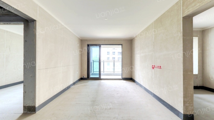 里城樾公馆二手房实景图