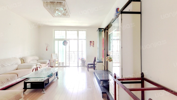 满庭芳二手房实景图