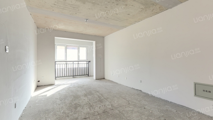 香邑溪谷南北三居，毛坯，好装修！-客厅