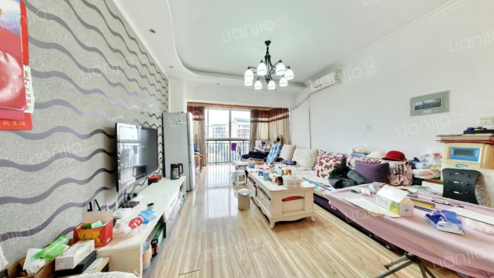 泰逸家园二手房实景图