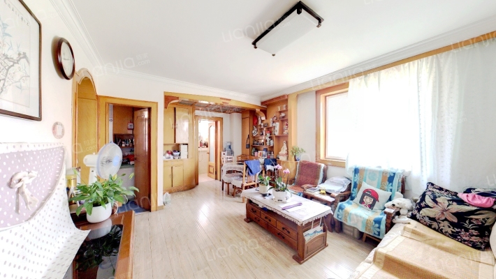 南江西里二手房实景图