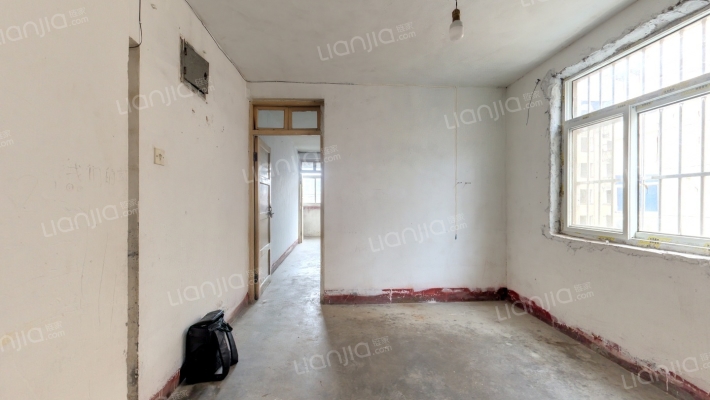 铁路18宿舍二手房实景图