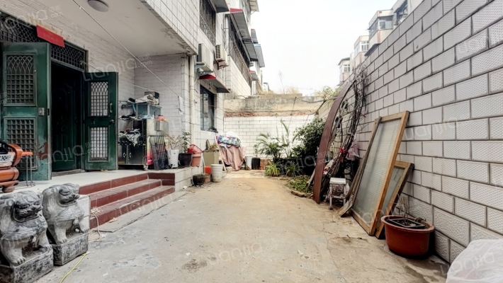 小磨油厂家属院二手房实景图