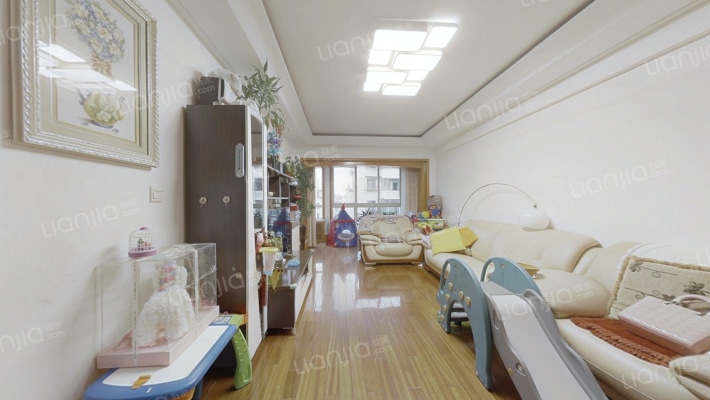 八一花园二手房实景图