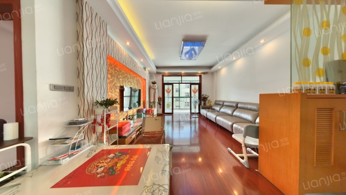 锦阳花园二手房实景图