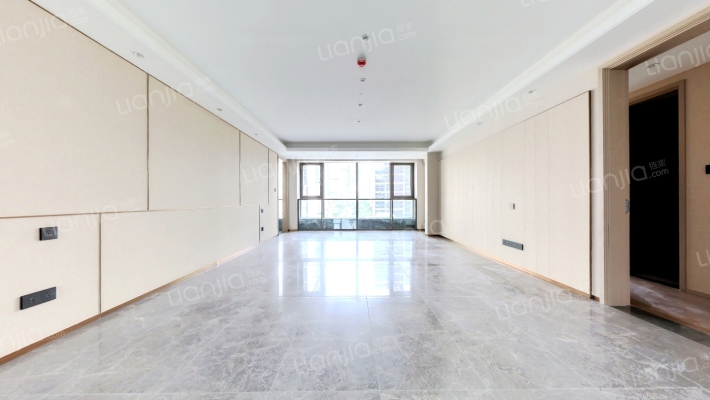 绿城深蓝公馆二手房实景图