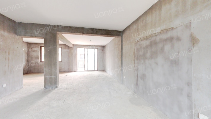 山水锦庭二手房实景图