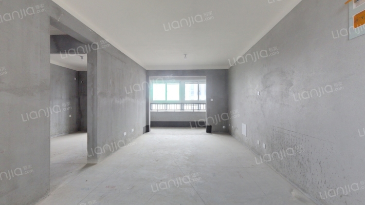 十里景园东区二手房实景图