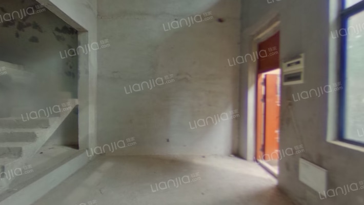 领岛二手房实景图