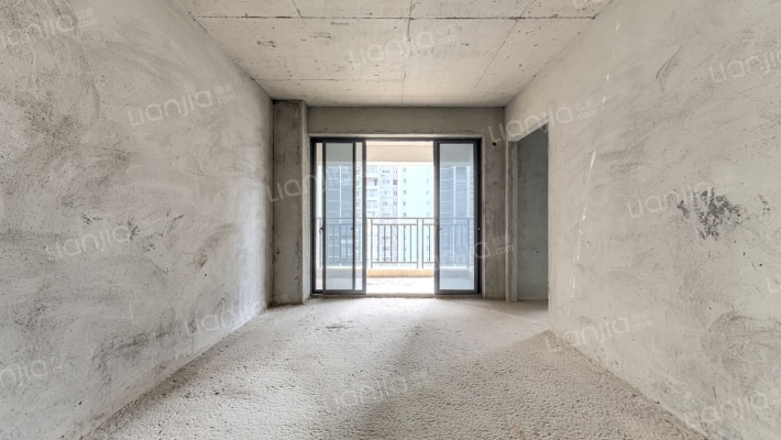 凯尊公馆二手房实景图