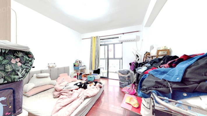 潮都华庭二手房实景图