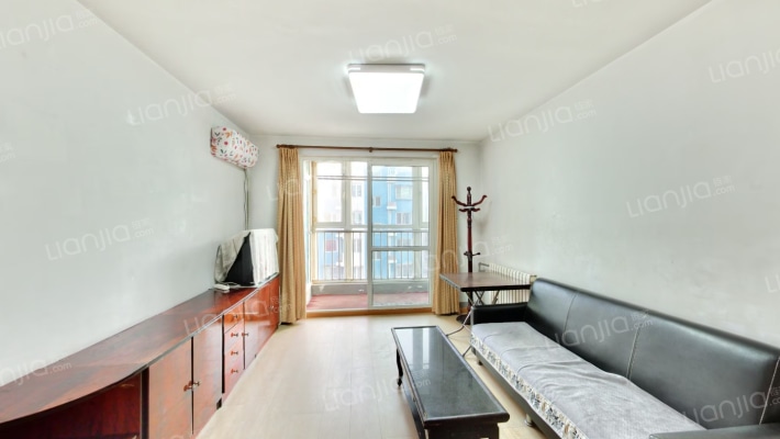 五福家园二手房实景图