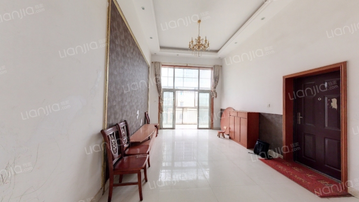 沿海丽水佳园二手房实景图