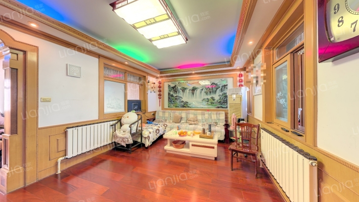 幸福小区二区二手房实景图